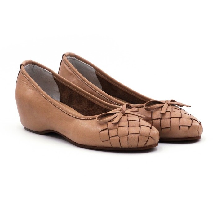 Shoes simple drawing. Step by step обувь ташкент. Ботинки step borg. Clogs shoes. Step by step обувь официальный сайт.